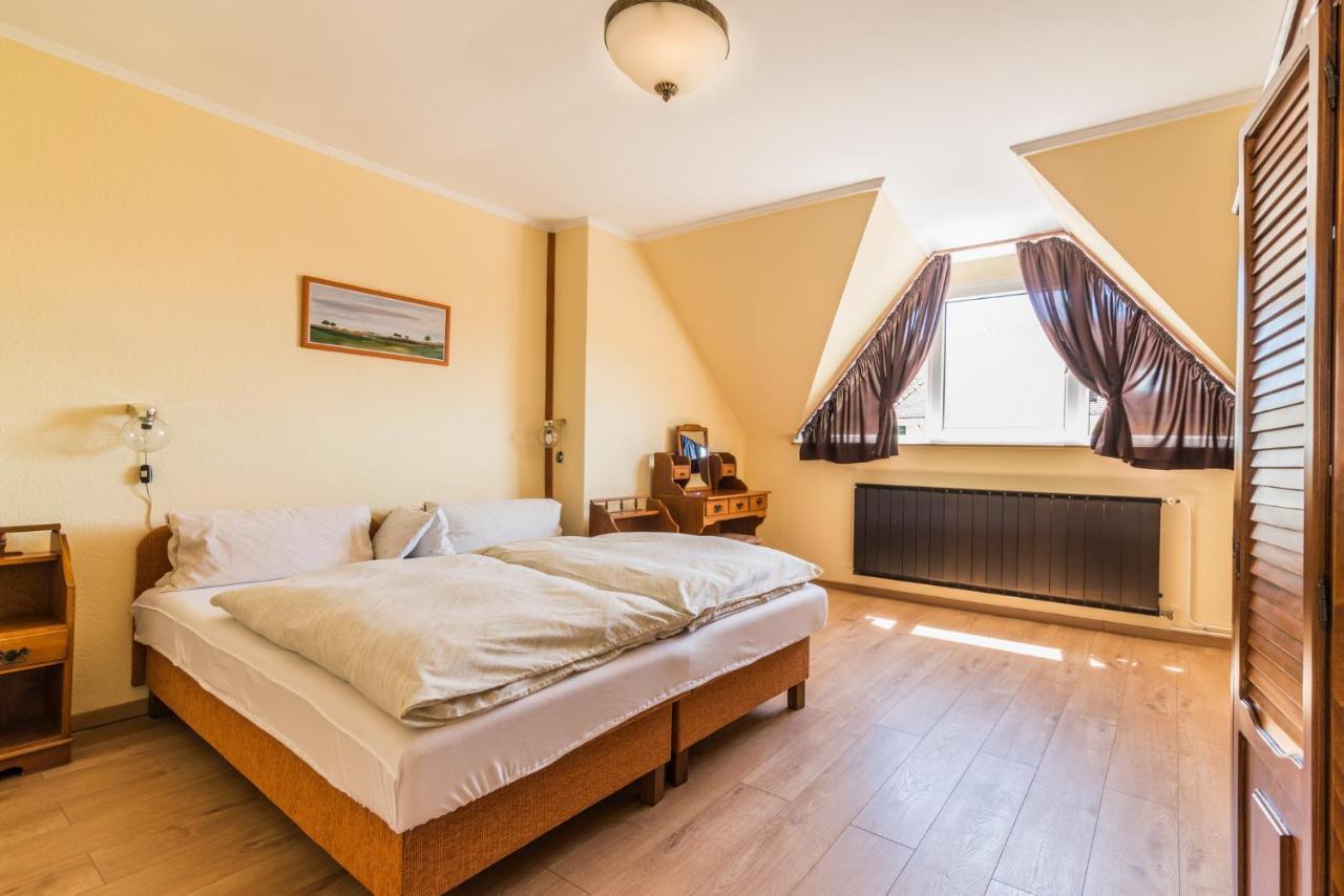 Nemes Apartmanhaz Heviz Ngoại thất bức ảnh