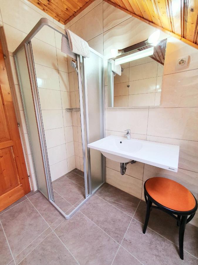 Nemes Apartmanhaz Heviz Ngoại thất bức ảnh