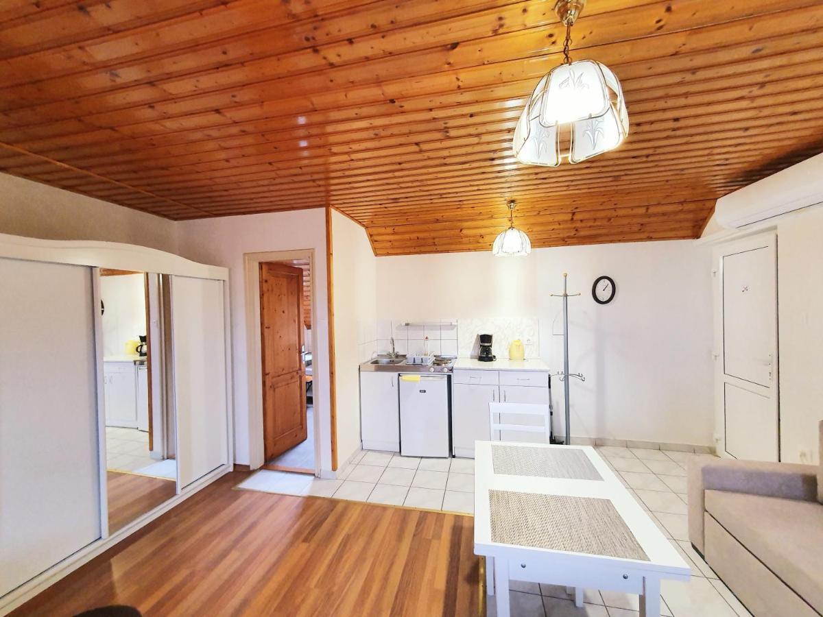 Nemes Apartmanhaz Heviz Ngoại thất bức ảnh