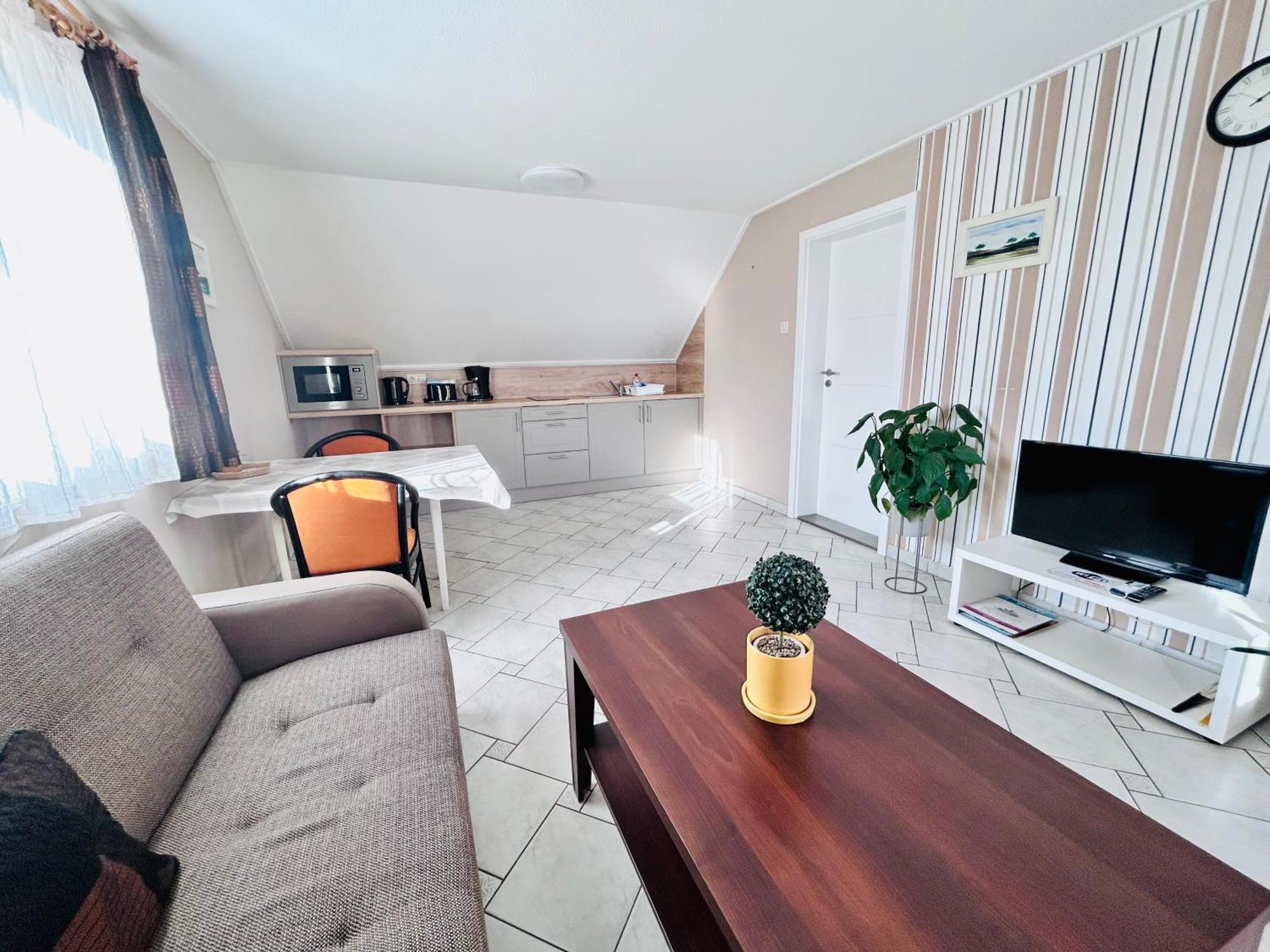 Nemes Apartmanhaz Heviz Ngoại thất bức ảnh