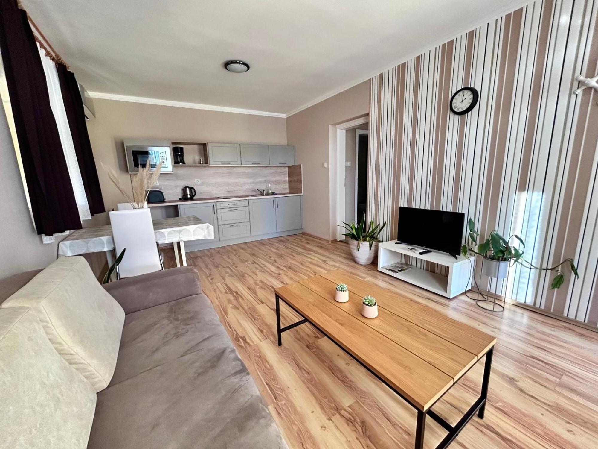 Nemes Apartmanhaz Heviz Ngoại thất bức ảnh