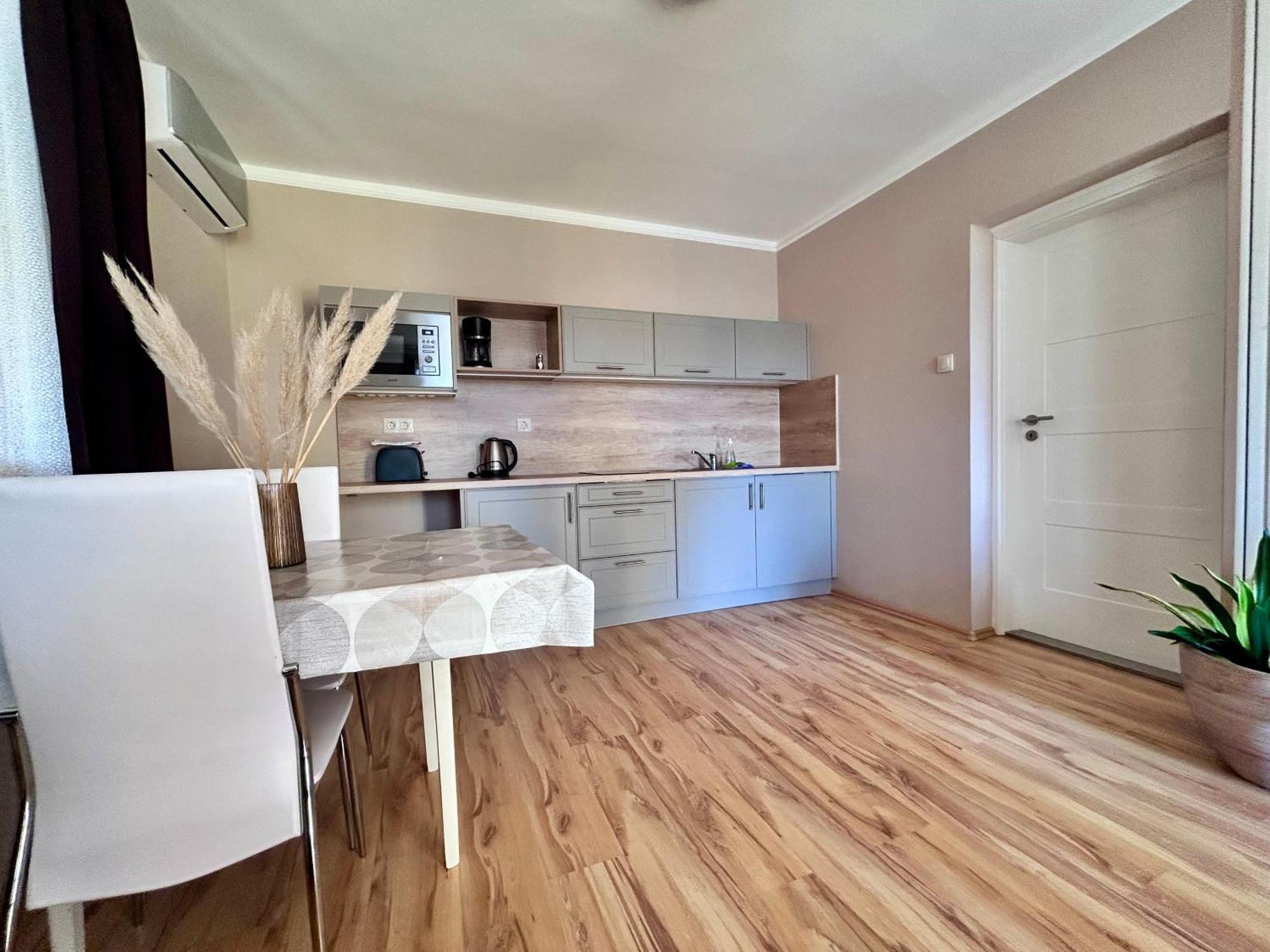 Nemes Apartmanhaz Heviz Ngoại thất bức ảnh